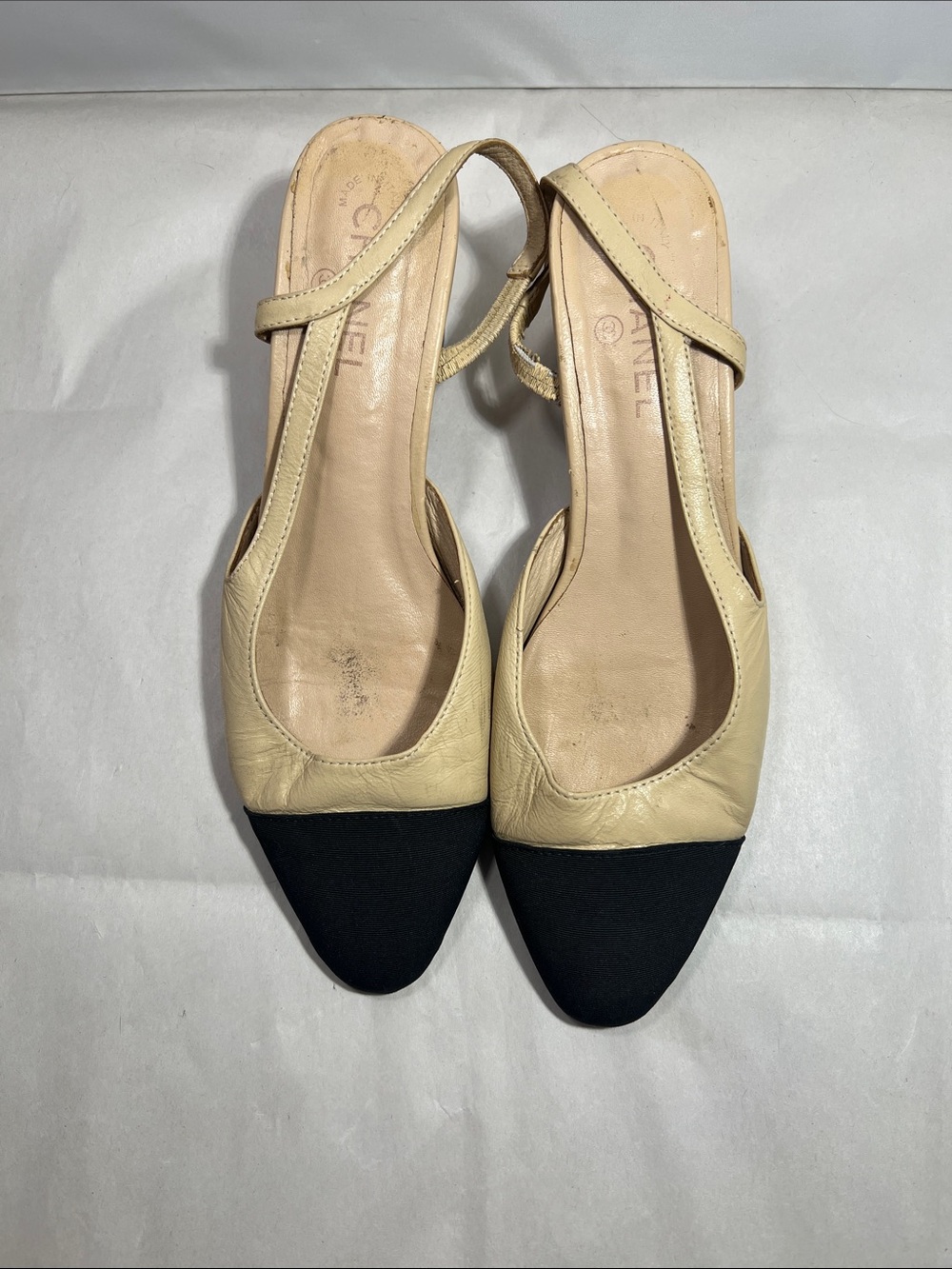 CHANEL Two-Tone Slingback Flats in Cream and Black Authentic